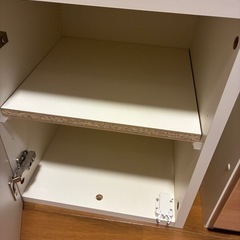 耐震付き収納棚　2個の画像