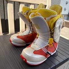 burton women axel バートン　スノーボード　ブーツ　アクセル　24.0の画像