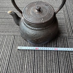 鉄製の鉄瓶　インテリアに！の画像