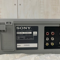 J414⭐️ソニーVHSビデオデッキ
の画像