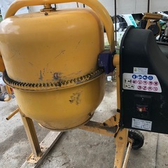 コンクリートミキサー　電動の画像