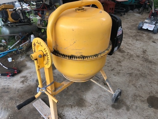 コンクリートミキサー　電動