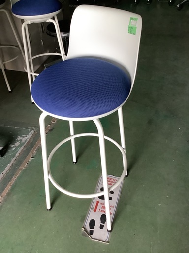 オカムラ カウンターチェア 管H250823GK (ベストバイ 静岡県袋井市)