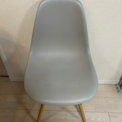 ダイニングチェア4脚セットの画像