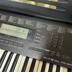 CASIO ベーシックキーボード　CTK4200　電子ピアノ の画像