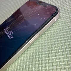ジャンクiPhone13の画像