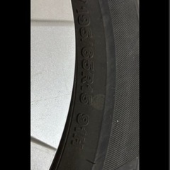 プリウス 純正タイヤの画像
