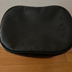 MCM エムシーエム 巾着ショルダーバッグ ブラックの画像