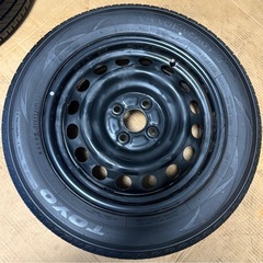 aqua,vitz のタイヤ4本セットの画像