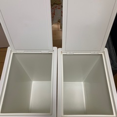 IKEAゴミ箱2個セットの画像