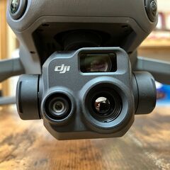 赤外線ドローン　DJI Mavic 3 Thermal　中古美品　バッテリー３本　スピーカー付きの画像
