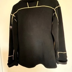 ザ・ノース・フェイス UE メンズ アウトドア用 保温薄手ハイネックフリース（中古）の画像
