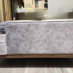 定価15万円 グレー ファブリックソファ モダンデザインの画像