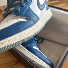 箱付き一回使用のみで美品✨Nike Air Jordan 1 Lowの画像