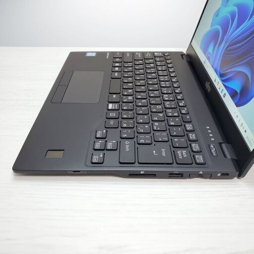 ノートパソコン 富士通 LIFEBOOK U939/C Core i7-8665U 8GB SSD 256GB 【特価品・保証あり・全