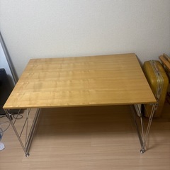 机の画像