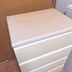 4段チェストの画像
