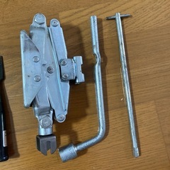 ジャッキ他の画像