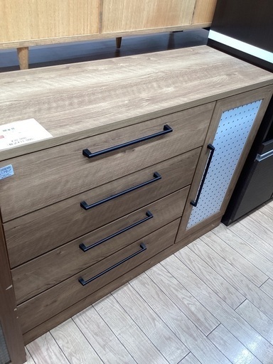 関家具　キャビネット