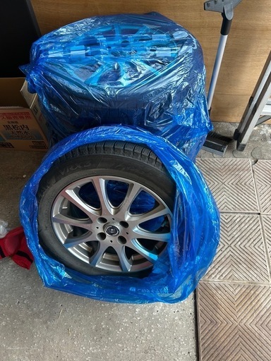 スタッドレス4本セットホイール付(BLIZZAK VRX3)
