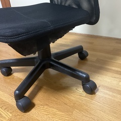 無料でお譲りします！　デスクチェアの画像