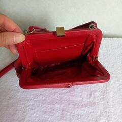 ショルダーバッグ　赤の画像