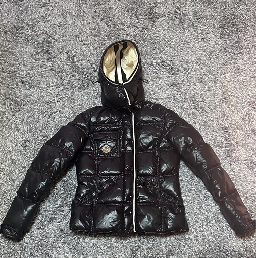 旧MONCLER