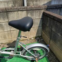 16インチ 折りたたみ自転車 の画像