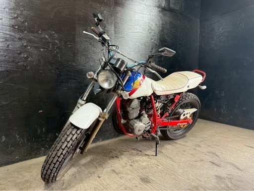 ★支払い総額14.8万円★関東圏内即日配送可能！ホンダ FTR223 MC34 社外マフラー！エナメルシート！フェンダーレス！スカチューン！