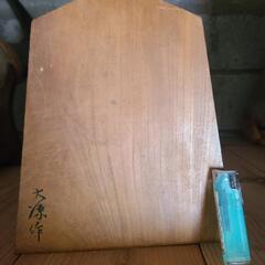 王将の木彫り置き物の画像
