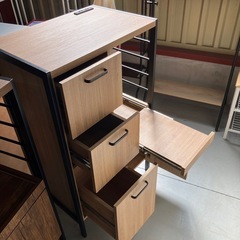 【SOKO+千葉店】アート食器棚　新入荷！！の画像