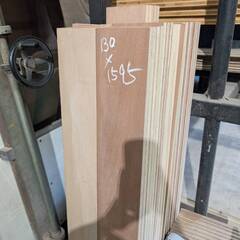 ラワン 合板　厚さ15mm　13cm×159.5cm 38枚 22㎝×92cm 38枚 17cm×92cm 5枚　DIYの画像