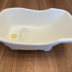 ベビーバス　赤ちゃん本舗の画像