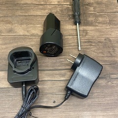 & 充電芝生バリカン DCM DDG-160 高さ調節機能 バッテリーと充電付き　動作品の画像