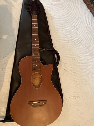 決まりました。バンブーギター　CHAR アコースティックギター