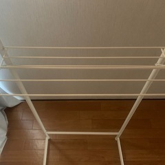 折りたたみ式ハンガーラックの画像