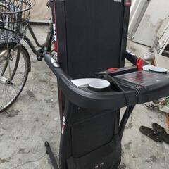 ランニングマシーンの画像