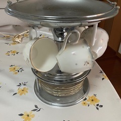 【引取限定】NOVA CHINA JAPAN製 New Ivory」シリーズのカップ＆ソーサー（スタンド付き）の画像
