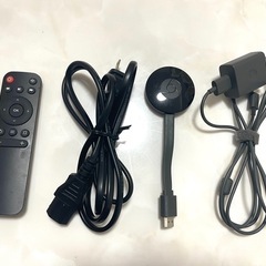 プロジェクター本体 & スクリーン 100インチの画像