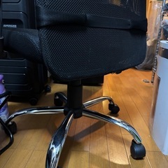 無料！デスク用回転チェアの画像