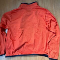 DESCENTE スポーツアウターの画像