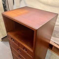 【武蔵小山店】 チーク家具 チーク材 キャビネット チェスト アジアンチーク ジャパンヴィンテージ 引き出し収納 縦長 スリムデザイン レトロ ヴィンテージ ミッドセンチュリーモダン 木製家具 オープンラック 収納力 シンプルデザイン  Teak Furniture Teak Wood Cabinet Chest Asian Teak Japan Vintage Drawer Storage Tall Slim Design Retro Vintage Mid-century Modern Wooden の画像