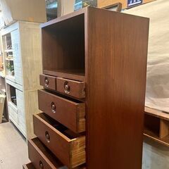 【武蔵小山店】 チーク家具 チーク材 キャビネット チェスト アジアンチーク ジャパンヴィンテージ 引き出し収納 縦長 スリムデザイン レトロ ヴィンテージ ミッドセンチュリーモダン 木製家具 オープンラック 収納力 シンプルデザイン  Teak Furniture Teak Wood Cabinet Chest Asian Teak Japan Vintage Drawer Storage Tall Slim Design Retro Vintage Mid-century Modern Wooden の画像