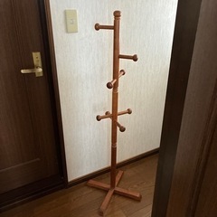 ドレッサー、チェスト×2、室内干し、鞄掛けの画像