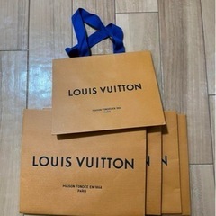 louis vuitton ショッパーの画像