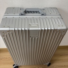 ★新品★スーツケース アルミフレーム キャリー ケース  預け入れスーツケース 大型トロリーケース 軽量キャリーバッグ 静音ダブルキャスター 耐衝撃 旅行 ビジネス 出張の画像