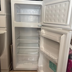 130L 2ドア冷蔵庫　ホワイト右開きの画像