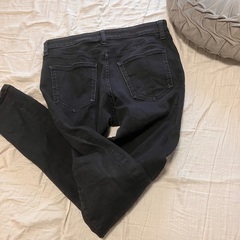 UNIQLO メンズスキニーパンツ　デニムの画像