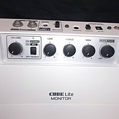 Roland ローランド ステレオ・モニター・アンプの画像