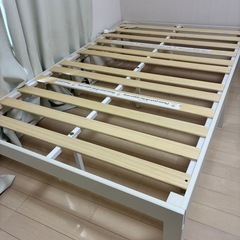 【極美品】セミダブル　マットレス　白　すのこ　ZINUSの画像